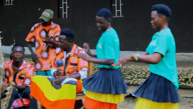 Pi iya | Mubaku Sounds of the River Nile