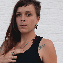 Ali DineenProfile picture