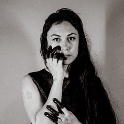 Lila BloomProfile picture