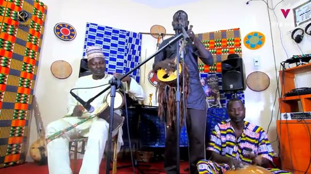 Algade Zayiman | Groupe Maje
