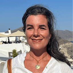 Lynn FeaseyProfile picture